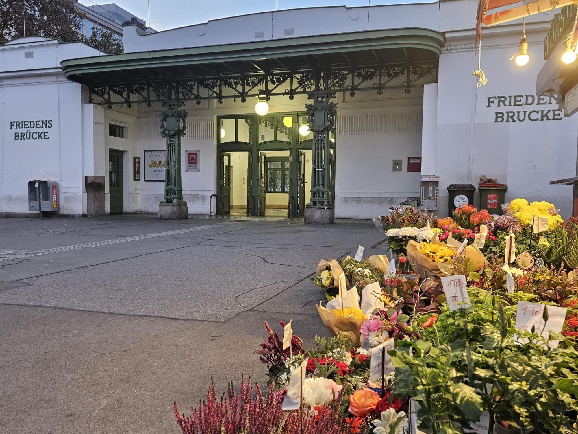Mauthaus Lichtenstein Wina Bagian luar foto